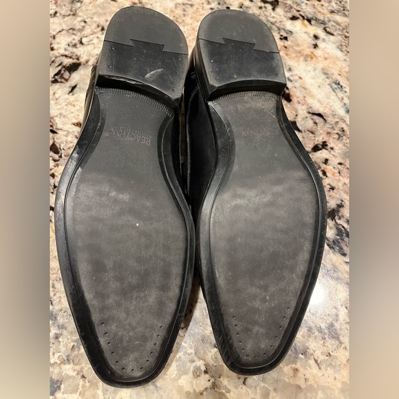 Reaction Kenneth Cole. - Picture 3 of 5